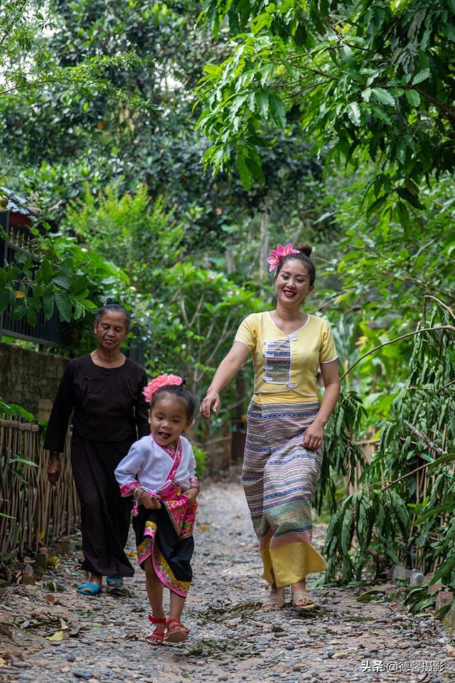 傣族的资料简介，傣族资料三年级上册（探访云南特有少数民族之：傣族）