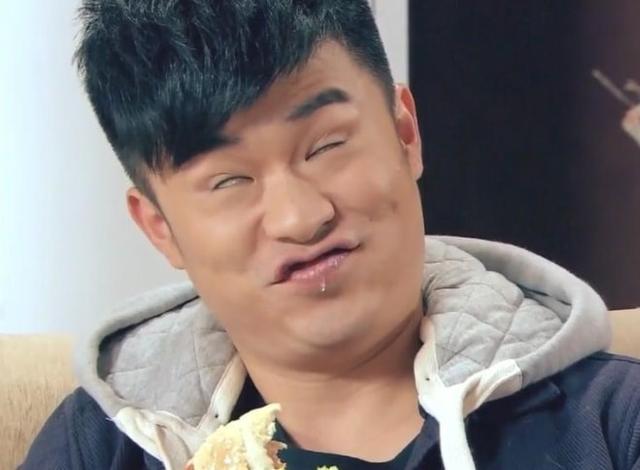 唐悠悠的扮演者，邓家佳（婚姻失败出道19年不火）