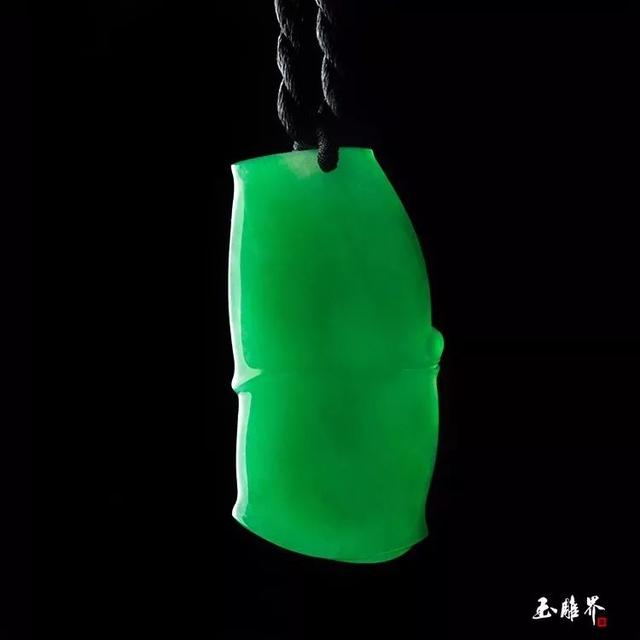 腾冲买翡翠注意什么，腾冲翡翠（注意这四点你也是半个专家）