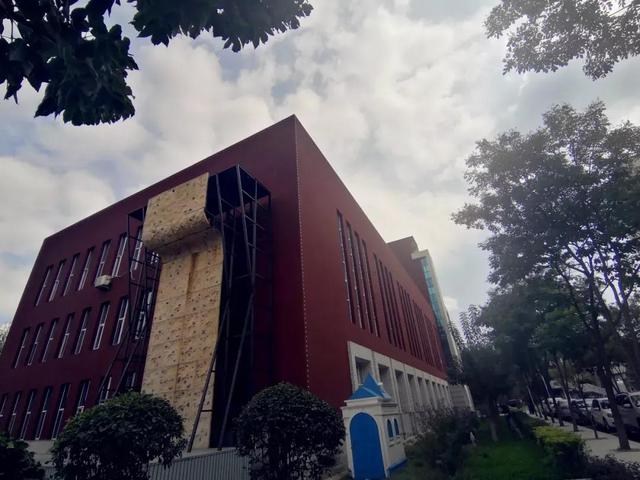 东北师范大学人文学院能三本升二本吗，东北师范大学人文学院是全日制本科学校国家承认吗（<二>东北师范大学人文学院）