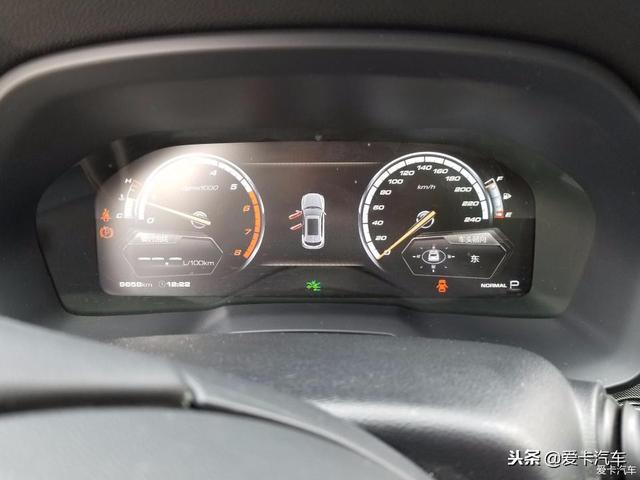 一条竖杠是什么车，一条竖线是什么车（即将破万，哑光灰WEY）