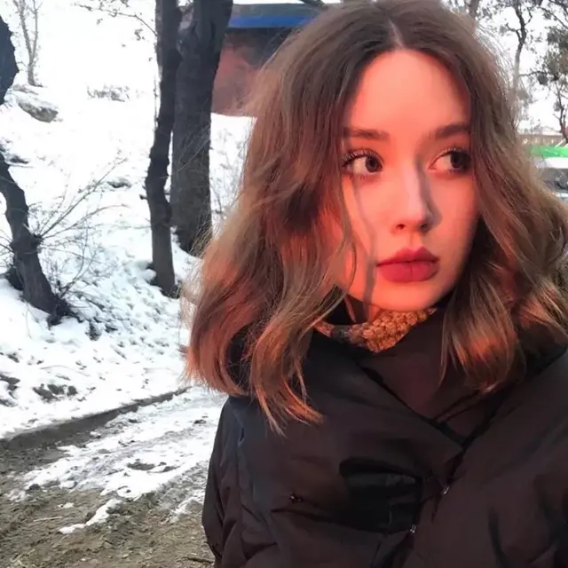 头像女身体部位御姐，念七 帅气御姐部位女生头像微信（暗黑御姐系 ， 欧美头像大全）