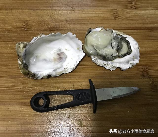 女生吃生蚝的功效和作用，女人吃生蚝有什么好处（“天然营养品”一斤才十块钱）