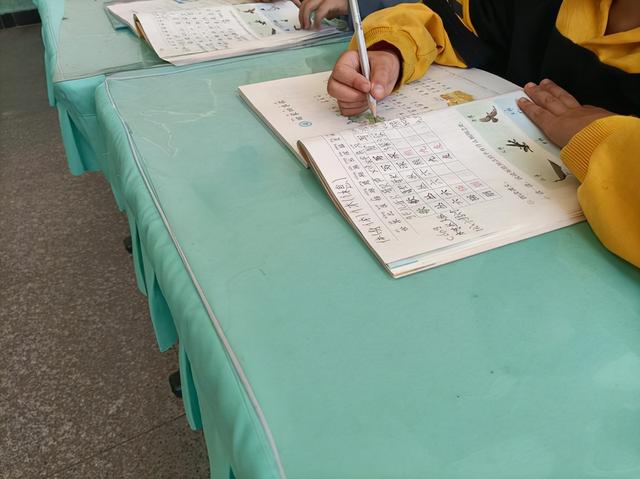 孩子记性不好怎么办，儿童记性差怎么办（孩子记东西费劲，过几天全忘了）