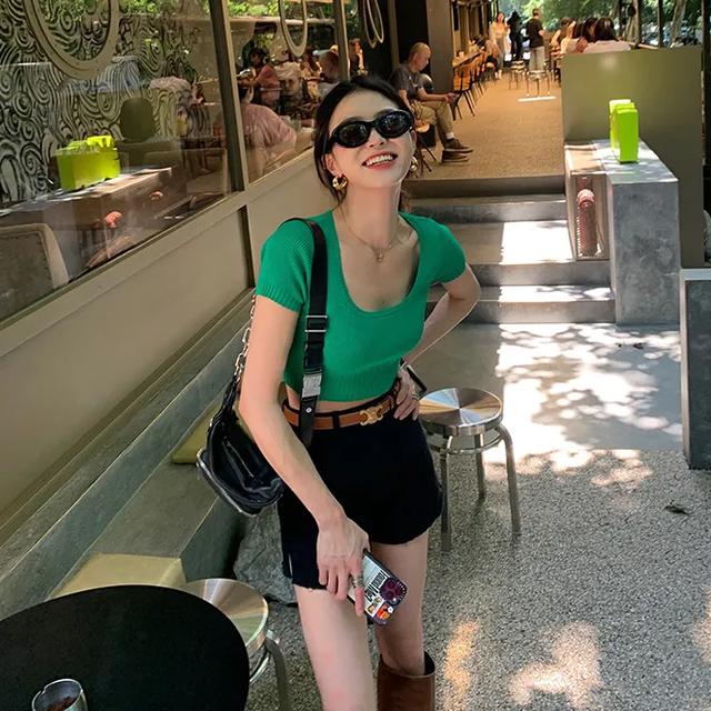 什么是funky 穿搭，一见钟情的夏日复古风穿搭