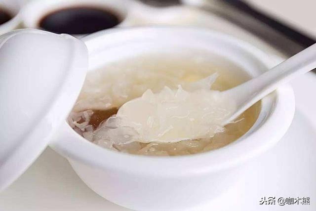 雪蛤和燕窝哪个好，雪蛤和燕窝哪个滋补效果好（它的营养价值比燕窝还高）