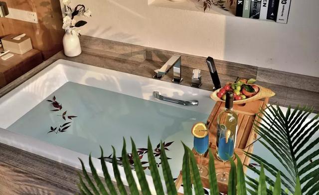 乌镇酒店前十排名，乌镇景区里面最好的酒店（乌镇首家微智能酒店）