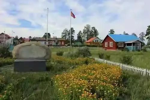 蒙古国独立现后悔吗，蒙古国现在咋样？会不会回到以前和中华帝国的关系（蒙古国的现状）