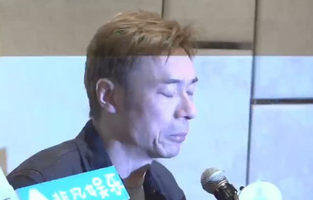 许志安 - 服务第一歌词是什么，许志安为什么你背着我爱别人mv（当年郑秀文叫许志安救命今却被插刀）