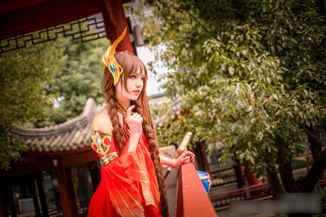 王者大乔动漫图片，大乔的动漫图片（三组不错的国产游戏《王者荣耀》角色“大乔”COSPLAY作品欣赏）