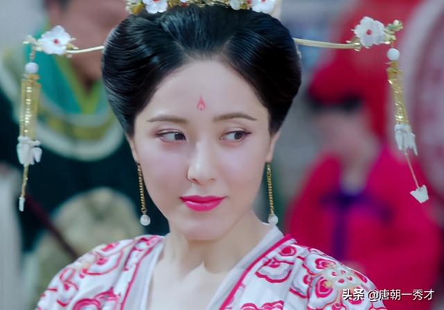 李瑁最后的结局，杨贵妃真实画像复原图（她的前夫李瑁结局怎么样）