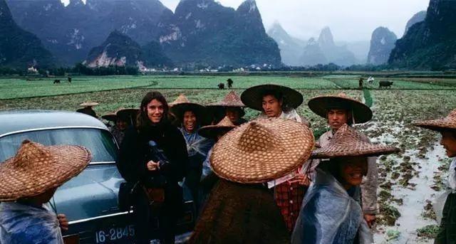 1981年属鸡人永远最旺的数字，1981年属鸡的幸运数字和颜色（时光记忆：1981年的中国）