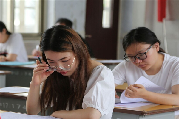 大学毕业考研还是就业，大学毕业考研还是就业辩论（“考研”还是“直接就业”）