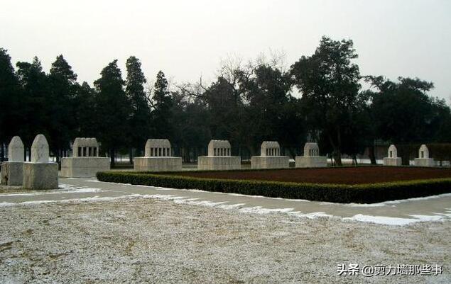 亩怎么读，亩拼音（亩怎么读）（解读一亩等于多少平方米）