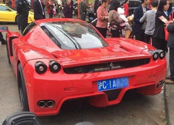 沪c不能进市区的原因，沪c为什么不能进市区（国内这类车牌很无奈）