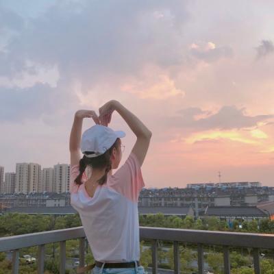 女生头像小清新,(小清新女生头像)(小清新气质女生微信头像大全) 女生头像小清新,(小清新女生头像)(小清新气质女生微信头像大全)