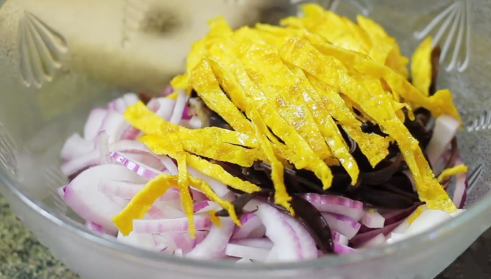 圖片[4]-【洋蔥拌黑木耳】做法步驟圖 營養開胃又下飯 真的太好吃了-起舞食譜網