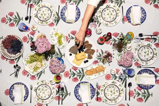 莫奈包是什么档次，莫奈包值得买吗（上海顶级富太真的如《三十而已》里这样吗）