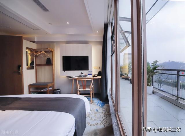 钟点房是什么意思，什么是钟点房（其身份证地址却不在同一个地方）