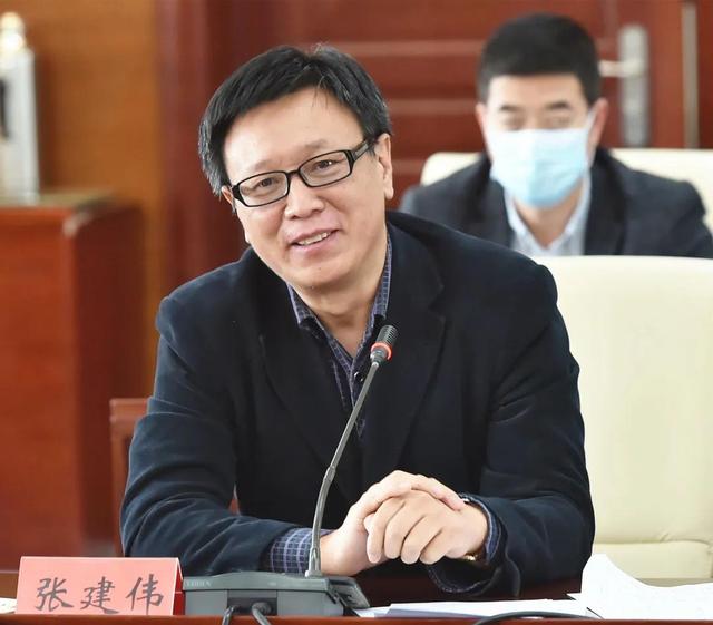 无罪不罚，应当与犯罪分子所犯罪行和承担的刑事责任相适应”