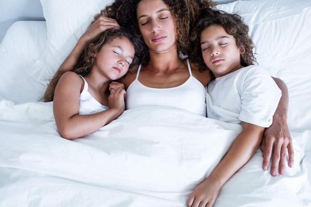 如何做个好妈妈，如何做一个优秀的妈妈（想成为一个\