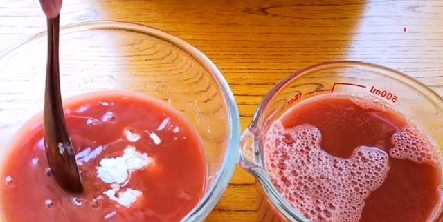 西瓜冰糕怎样做，西瓜冰糕怎样做好吃（2分钟教你用西瓜做凉糕）