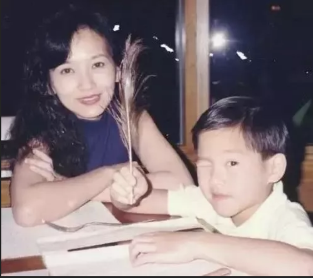 《新白娘子》27年后，叶童和赵雅芝两种命运：和谁结婚真的不一样