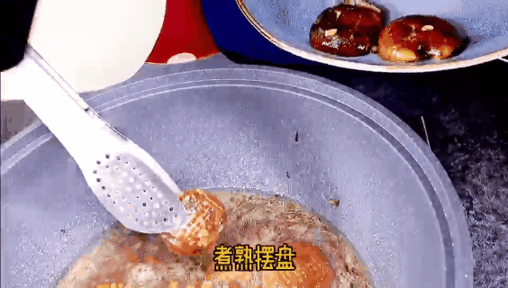 鲍鱼粉丝怎么做最简单的方法，鲍鱼和粉丝怎么做（这道比肉还好吃的“鲍鱼”煮粉丝）