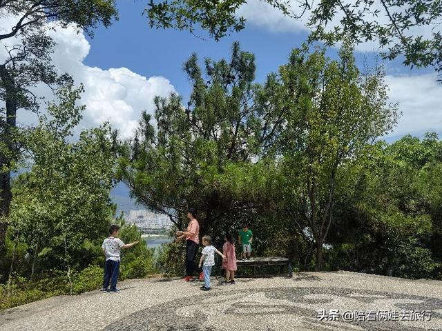 洱海海拔多少米，洱海拔多少米高（发现真是个绝佳的免费宝藏遛娃地）