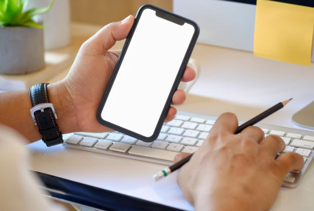 移动4g什么时候出，移动2G如何升级到4G（5G逐渐普及，4G何时退网）