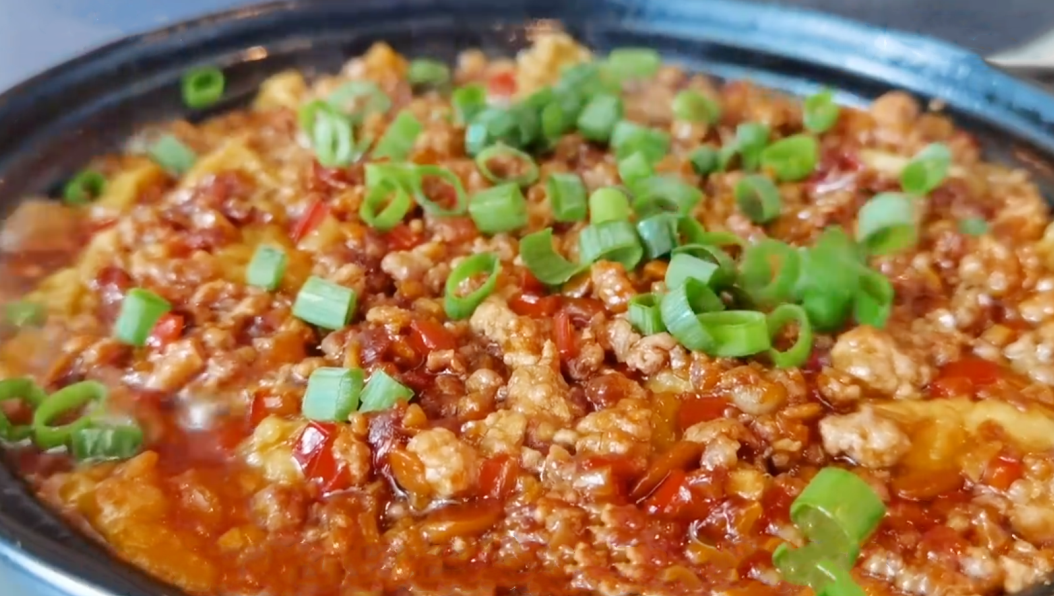 【茄子豆腐煲】做法步驟圖 我家一周吃3次 比紅燒肉吃著還要香-起舞食譜網