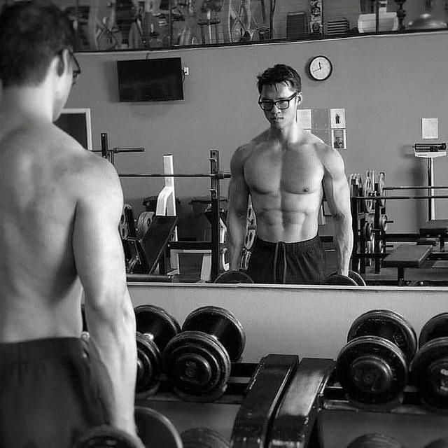 增肌计划和食谱，简单的增肌餐食谱大全（增肌该怎么设计饮食计划）