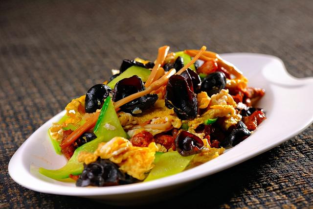 鲁菜代表菜有哪些，鲁菜代表菜有哪些名字（这8道鲁菜比较经典）