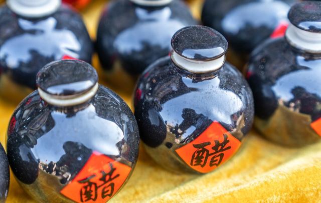 长期喝醋的好处和坏处，喝醋的好处和坏处（还是会导致骨质疏松）