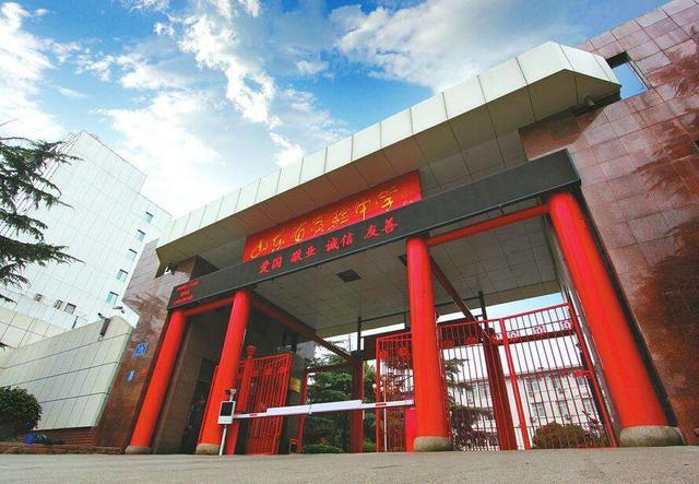 滕州初中学校排名（山东实力最强劲的3所中学）