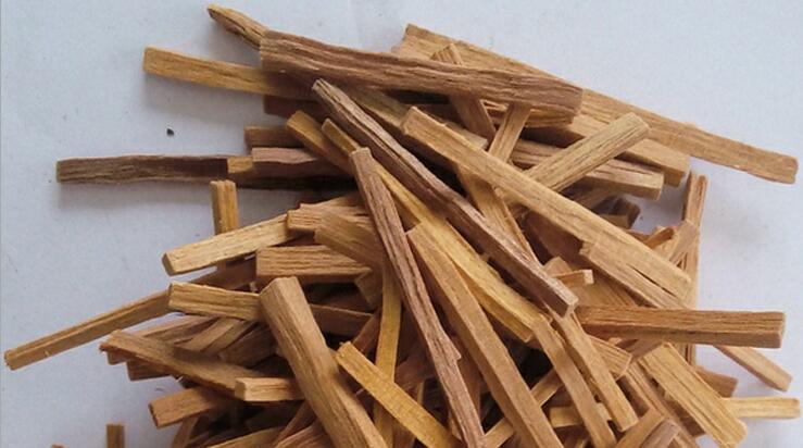 紫苏梗的作用与功效(中药知识) - 行就行