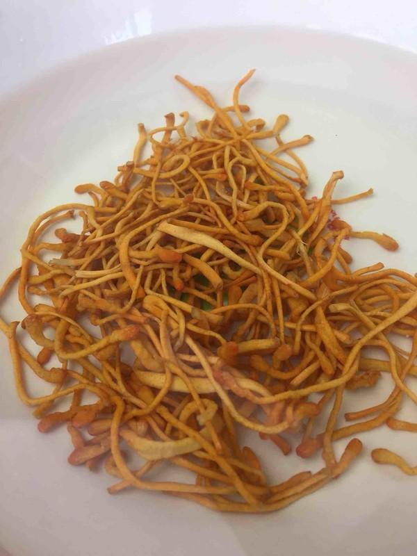 咳嗽能不能吃牛肉，感冒咳嗽可以吃牛肉吗（冬季此肉再贵也要吃）