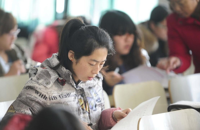 重修会记入档案吗，挂科重修会记录档案吗（若出现挂科重修会被记入档案里吗）