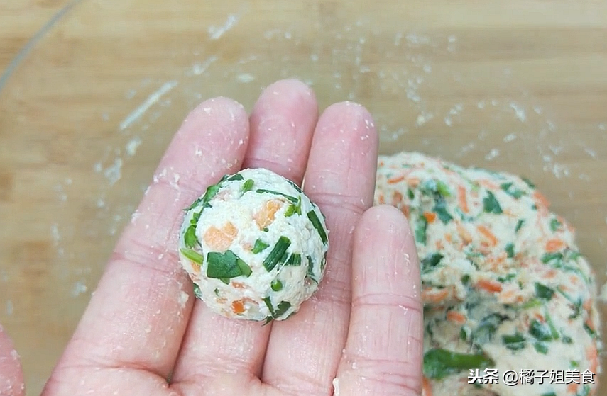 圖片[10]-【“炸丸子”】做法步驟圖 又香又鮮 比韭菜丸子還要香-起舞食譜網