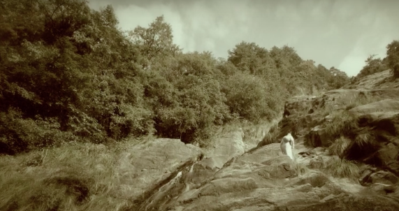 回顾一下黄山之旅，它经历怎样一番探索之旅