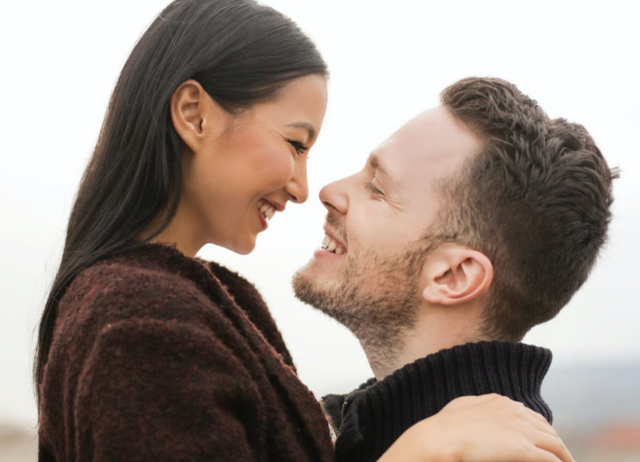 情侣接吻的含义，情侣接吻的含义是什么（涨见识，原来接吻还有含义）