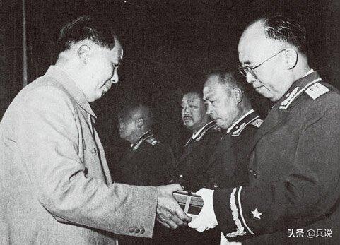 罗荣恒，粟裕辞让，罗荣桓才评上元帅（罗荣恒什么战术）