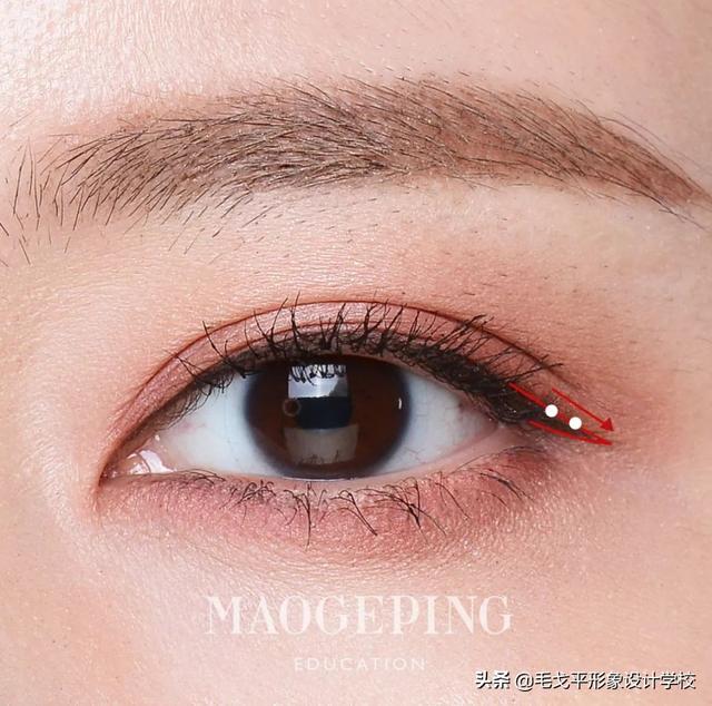 可爱开眼角下垂眼妆，可爱开眼角下垂眼妆无辜可爱迷死男友（学会了还做什么开眼角手术）