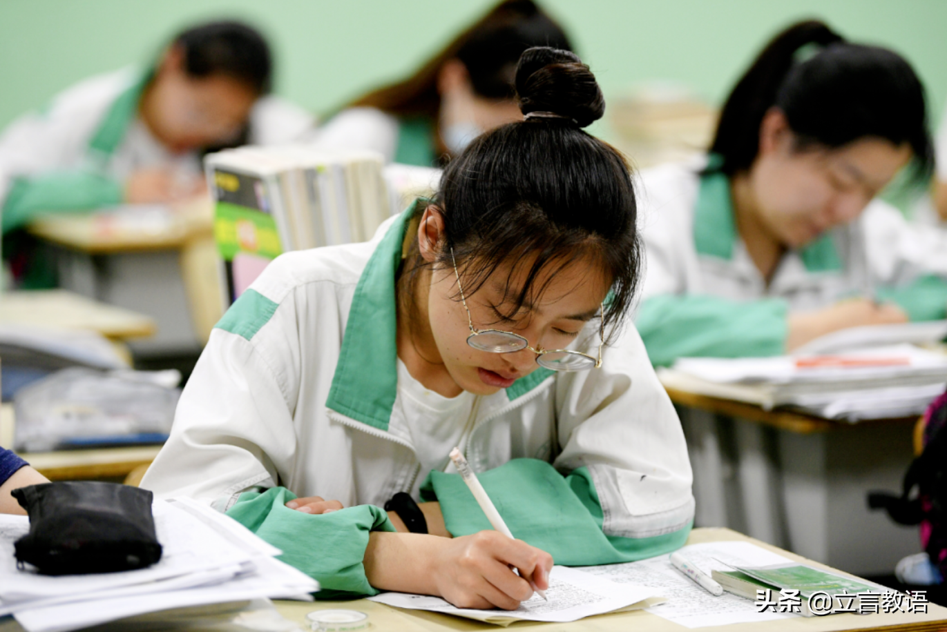 学校保送是什么意思（恭喜）