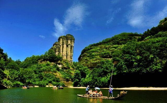 江西主要是什么地形，江西主要是什么地形类型（中国七大丹霞美景地）