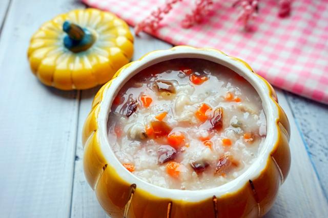 肯德基皮蛋瘦肉粥，肯德基皮蛋瘦肉粥的做法（肯德基皮蛋瘦肉粥速成法）