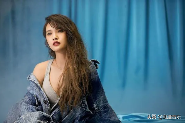 我爱过几个人怎么还不够，我爱过几个人怎么还不够是什么歌曲（李荣浩为别人写了217首歌）