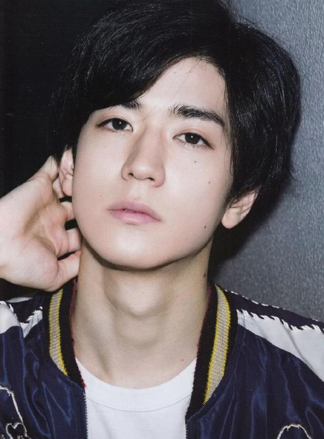 我是大哥大男主,我是大哥大真人版男主是谁(现在是日系美男的时代了)