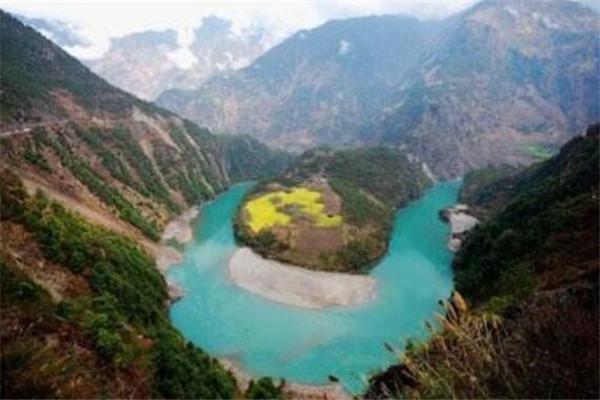 云南有哪些旅游景点，云南昭通有哪些旅游景点（怒江州10大最好玩的地方）