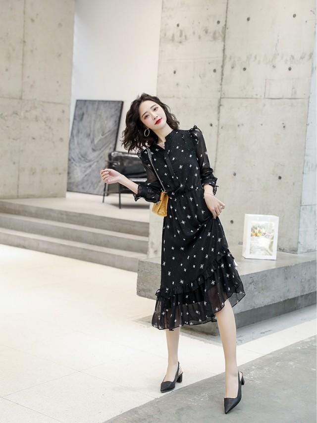 连衣裙搭配什么鞋子好看图片，穿连衣裙配什么鞋子会更好看（夏天穿裙子配这3双就够了）